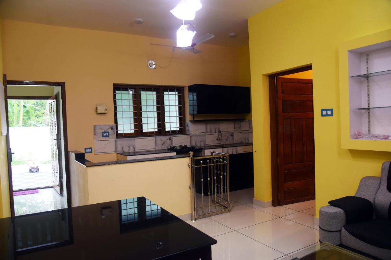 Madhav Mansion Beach Resort Varkala Exterior photo