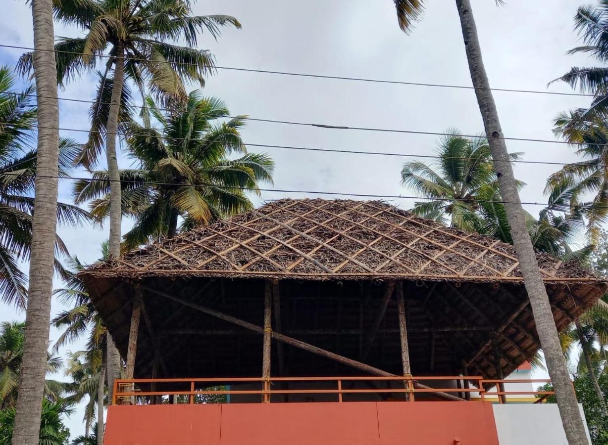 Madhav Mansion Beach Resort Varkala Exterior photo